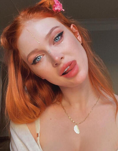 𝐙𝐚𝐧𝐢𝐚𝐡 𝐓. 𝐑𝐡𝐞𝐳𝐣𝐞𝐧𝐲𝐤